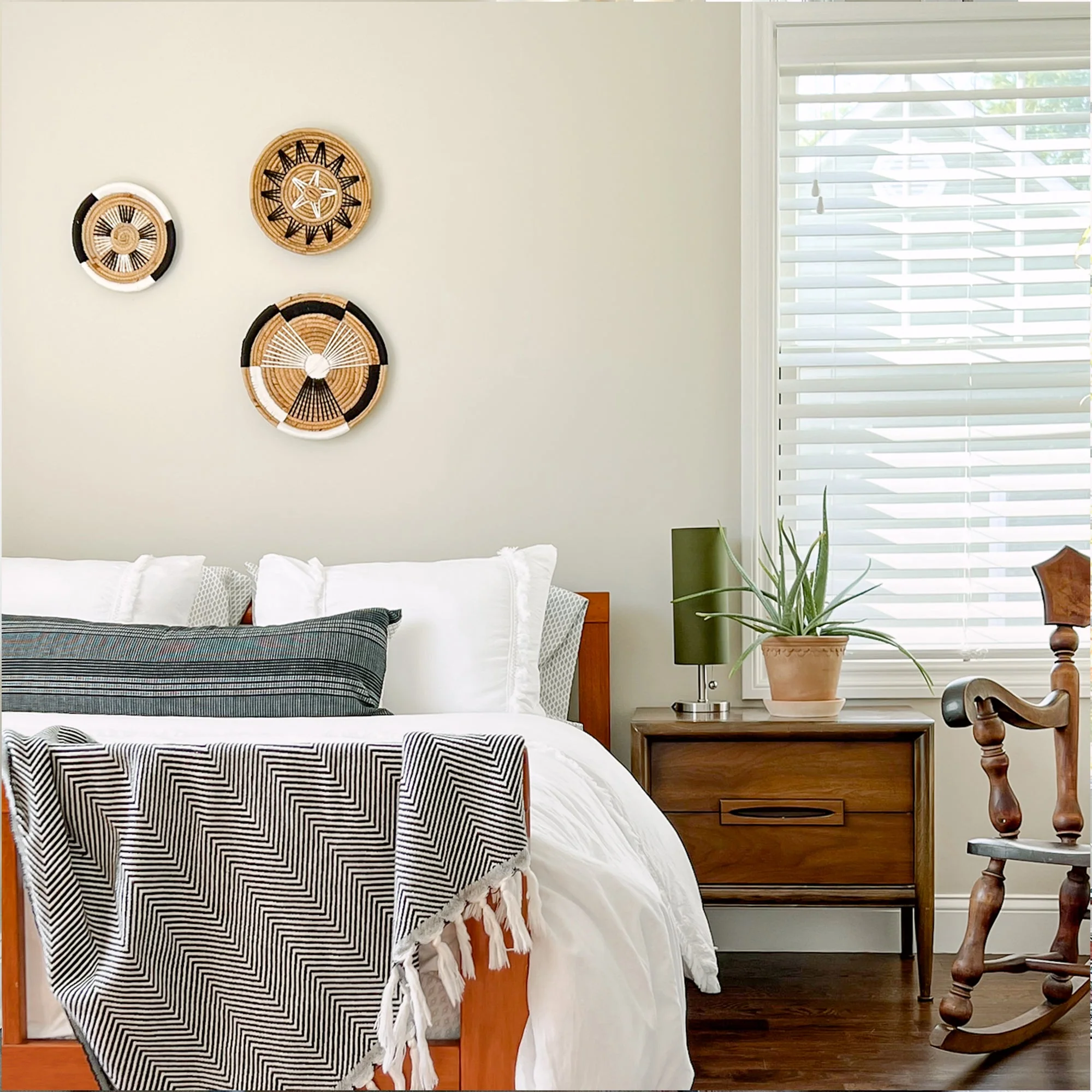 Bold Geometric and Star Wall Basket Decor Set - Image 3