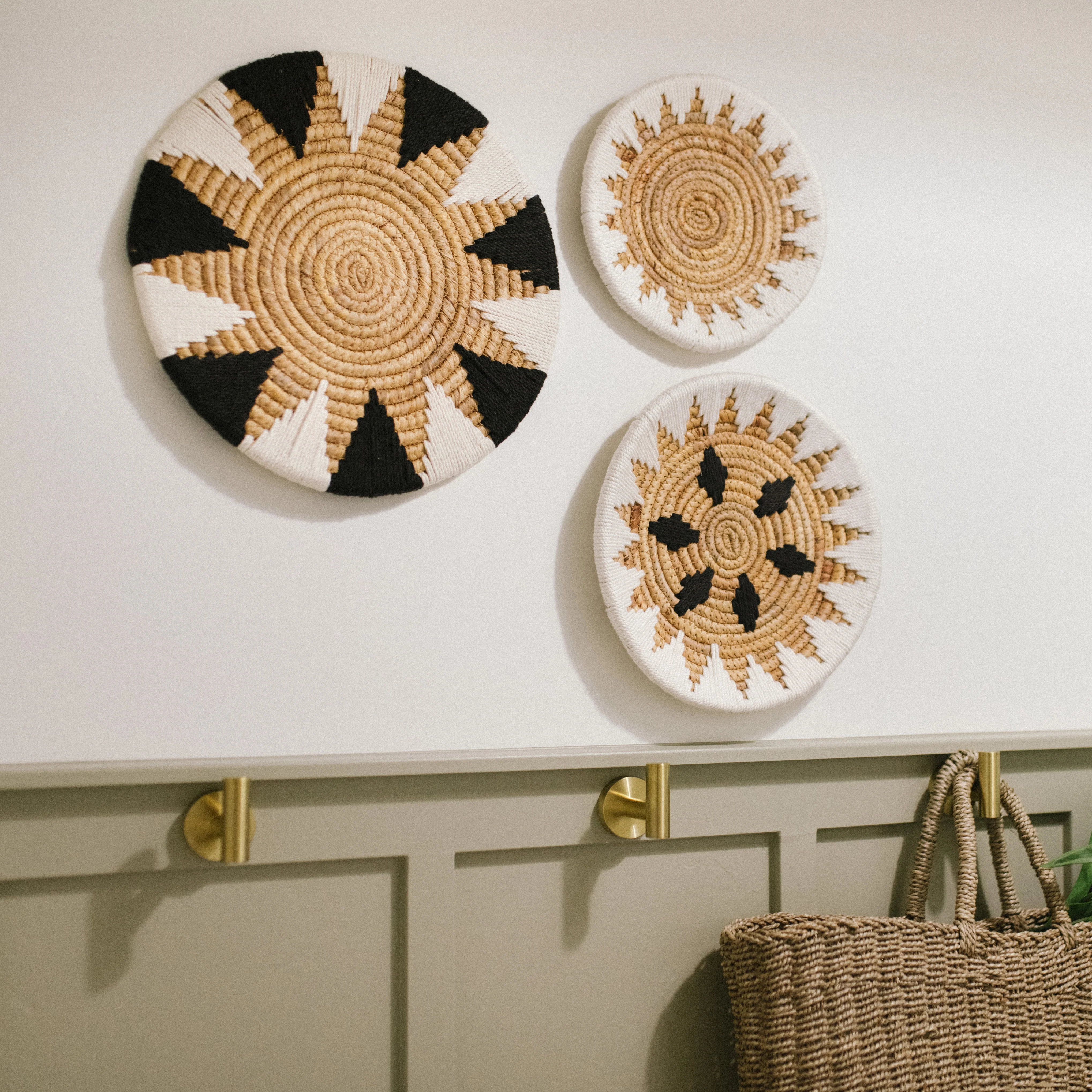 Bold Geometric Seagrass Wall Basket Decor Set - Image 8