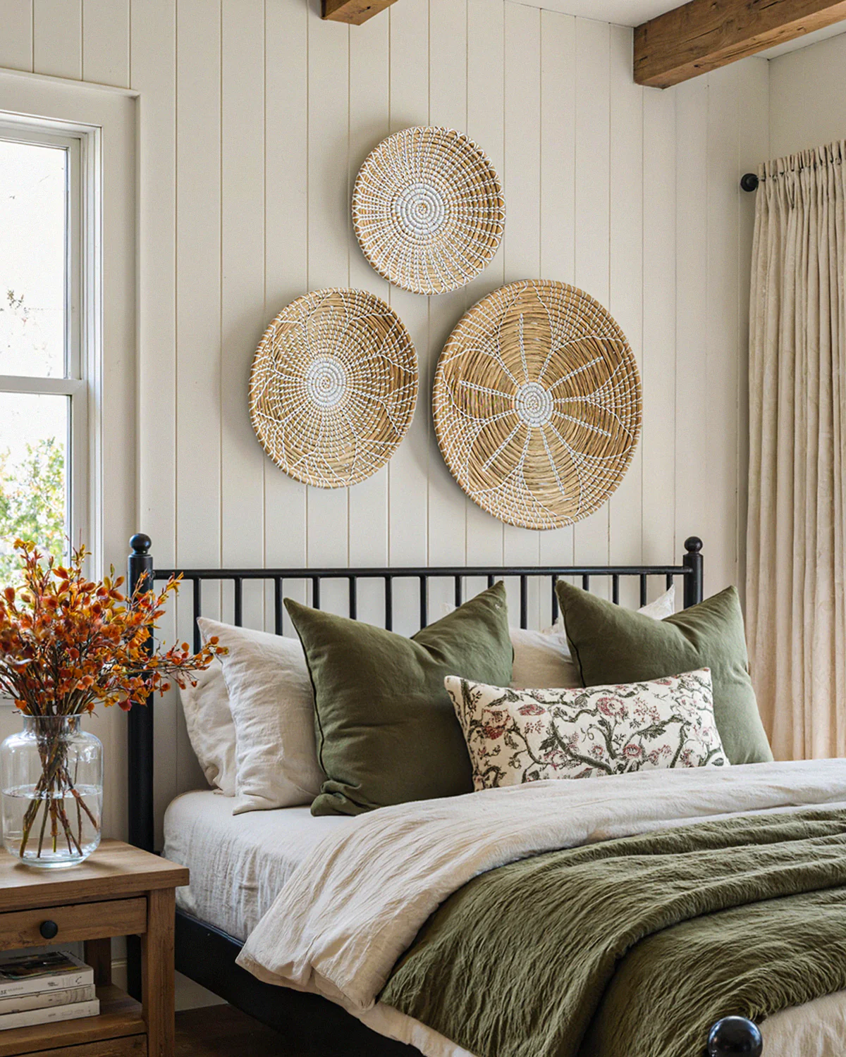 Floral Round Woven Seagrass Wall Baskets Decor Set of 3 - Image 6