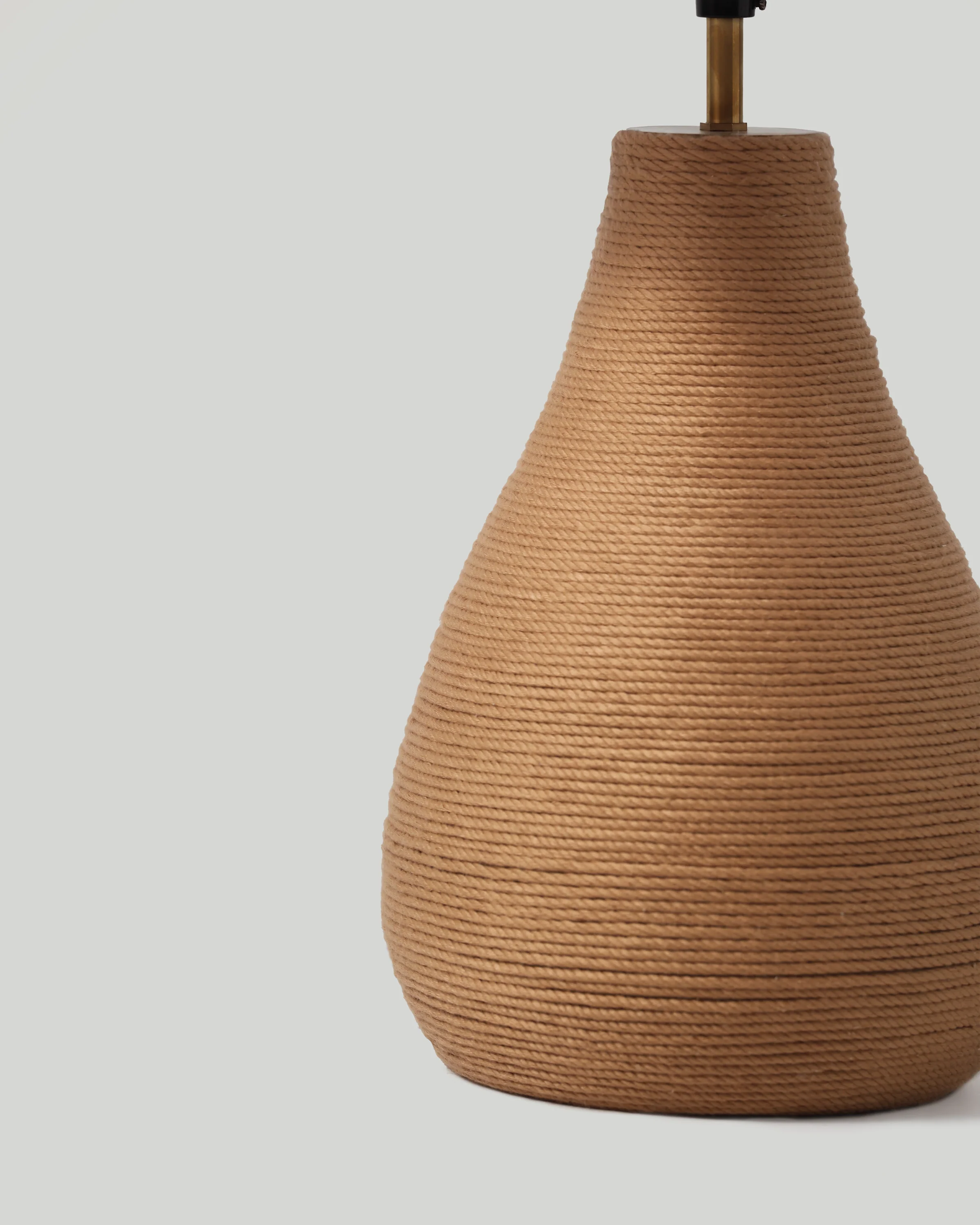 Jute Rope Teardrop Table Lamp - Image 3