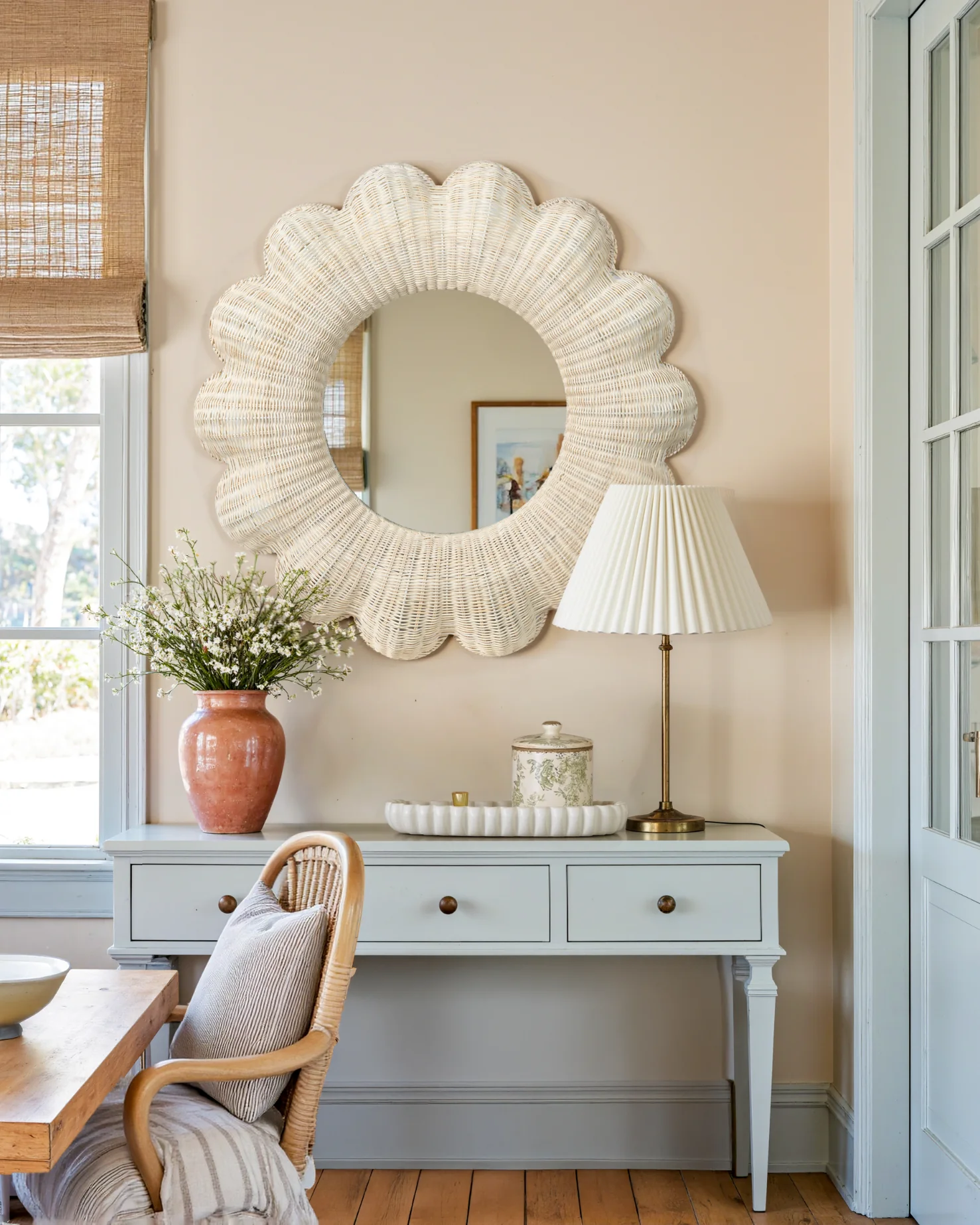 Petal Bloom Round Mirror - Image 4