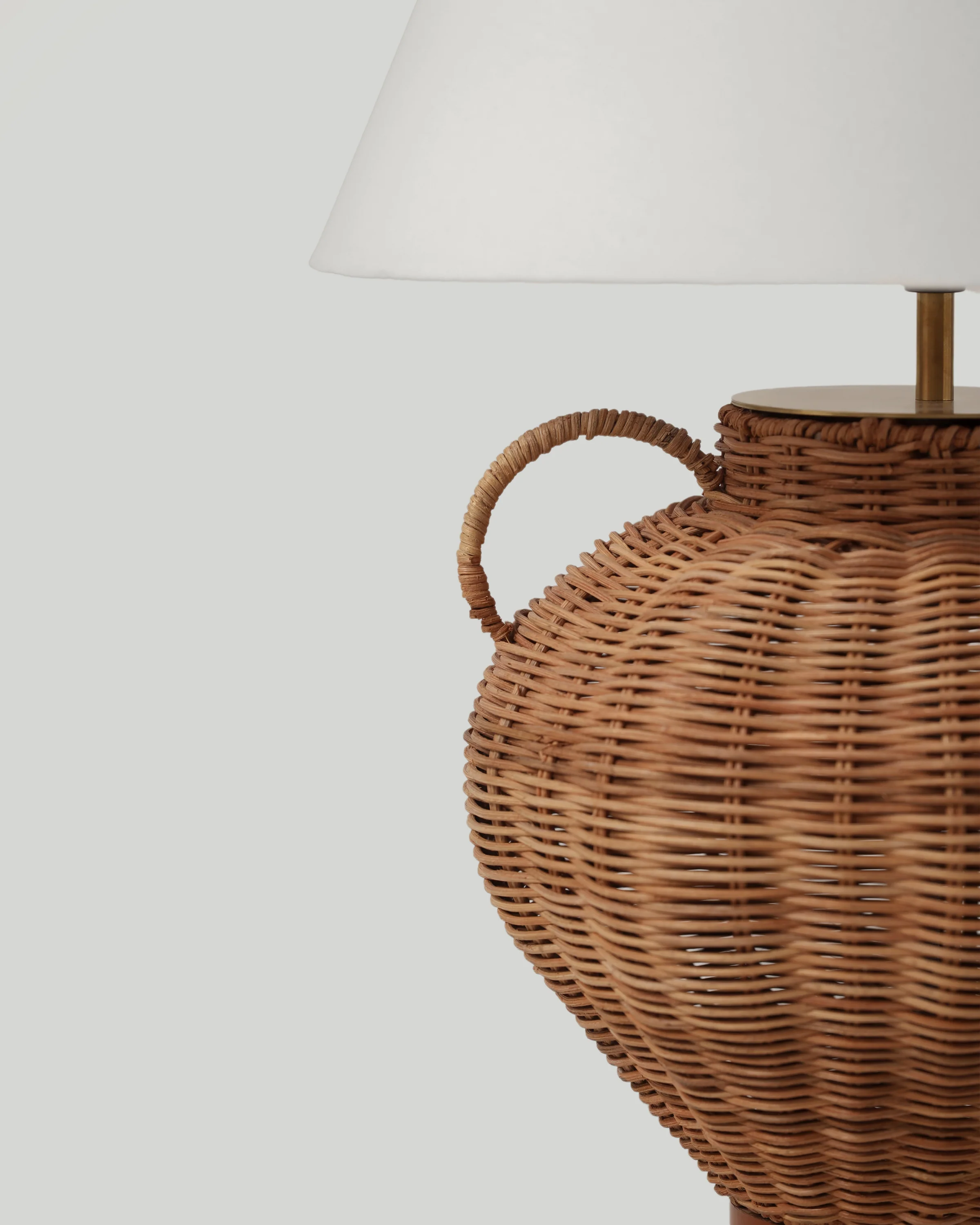 Rattan Jug with Fabric Shade Table Lamp - Image 3