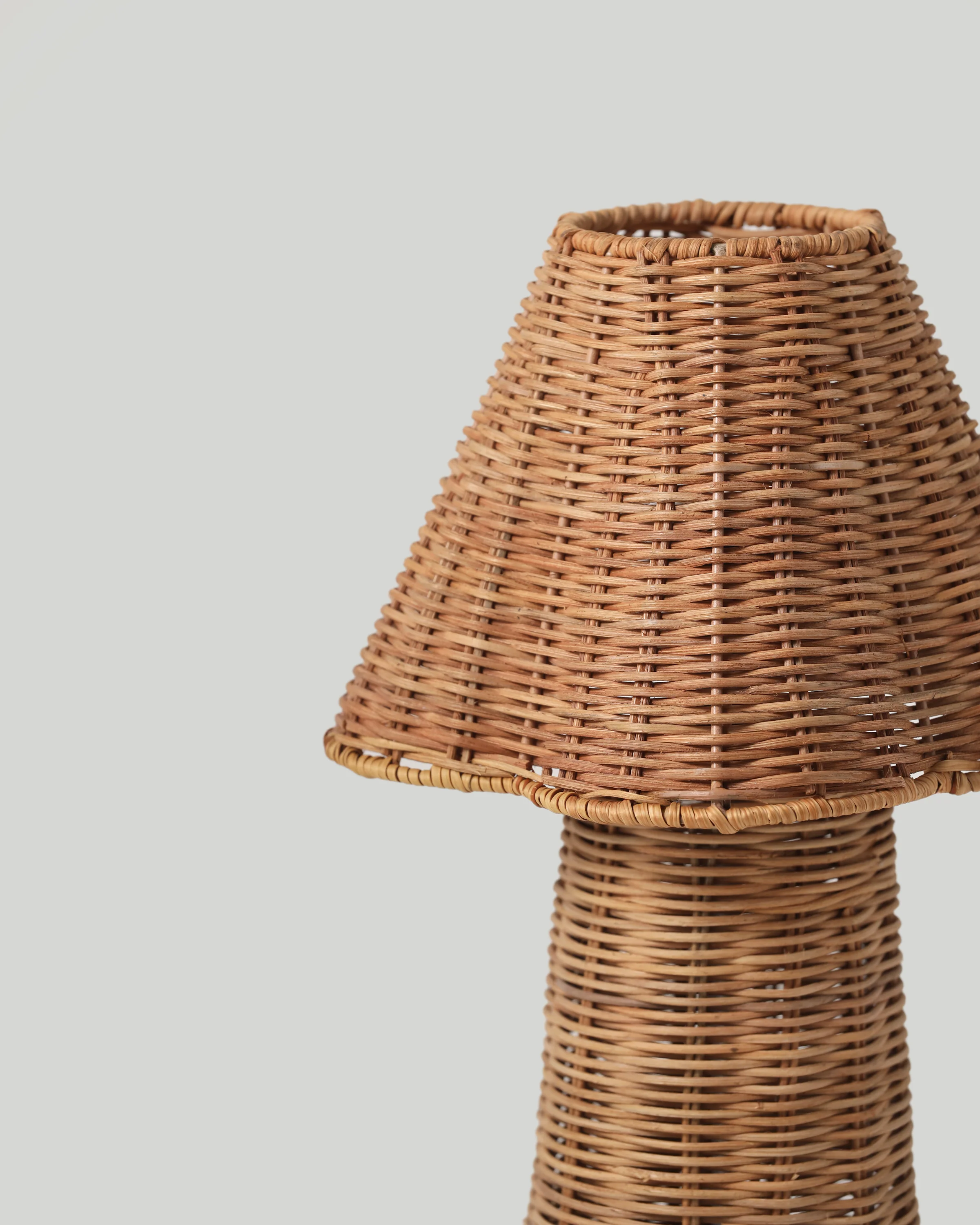 Rattan Mushroom Table Lamp - Image 4