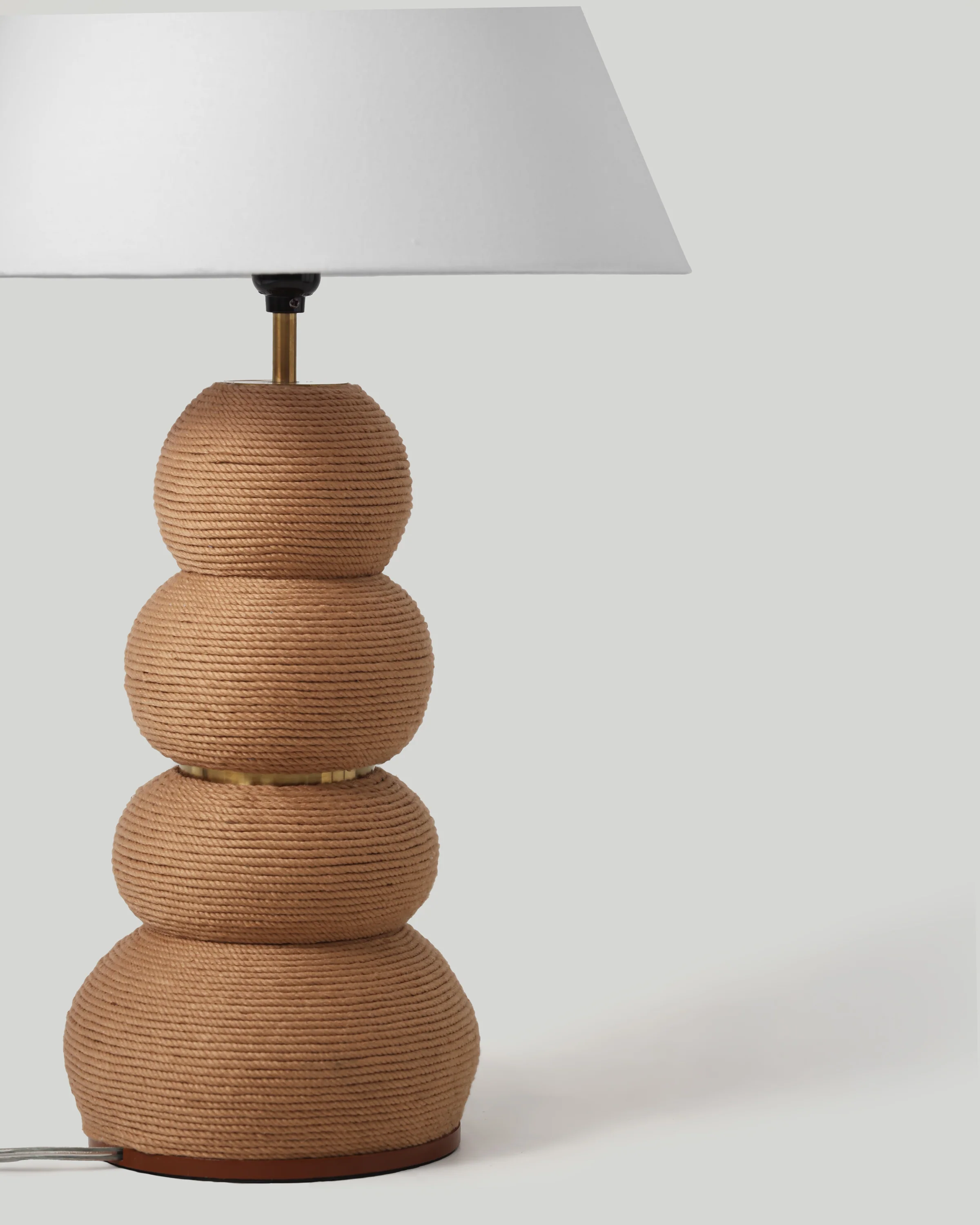 Stacked Jute Rope Ball Table Lamp - Image 3